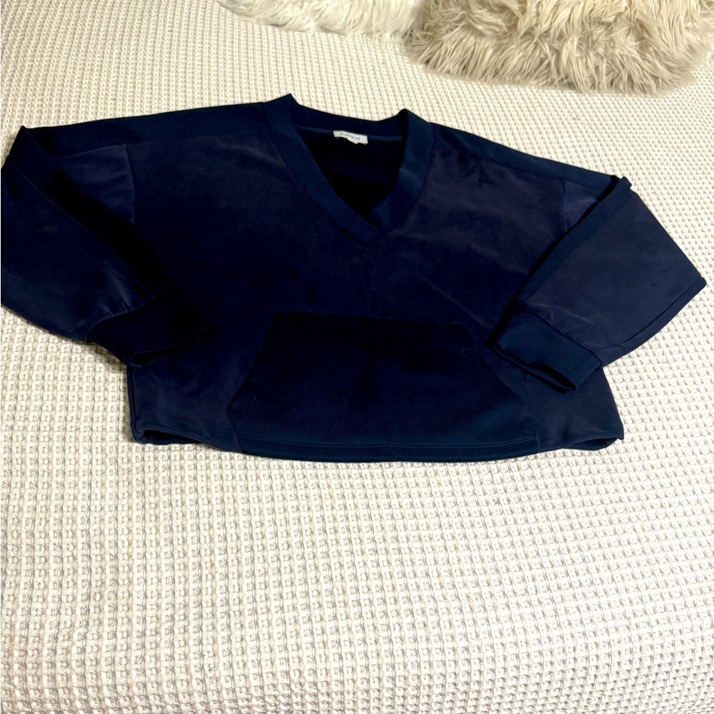 Evereve Deep Blue V-Neck Top - Picture 2 of 9